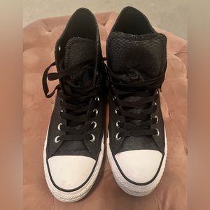 Converse hi tops